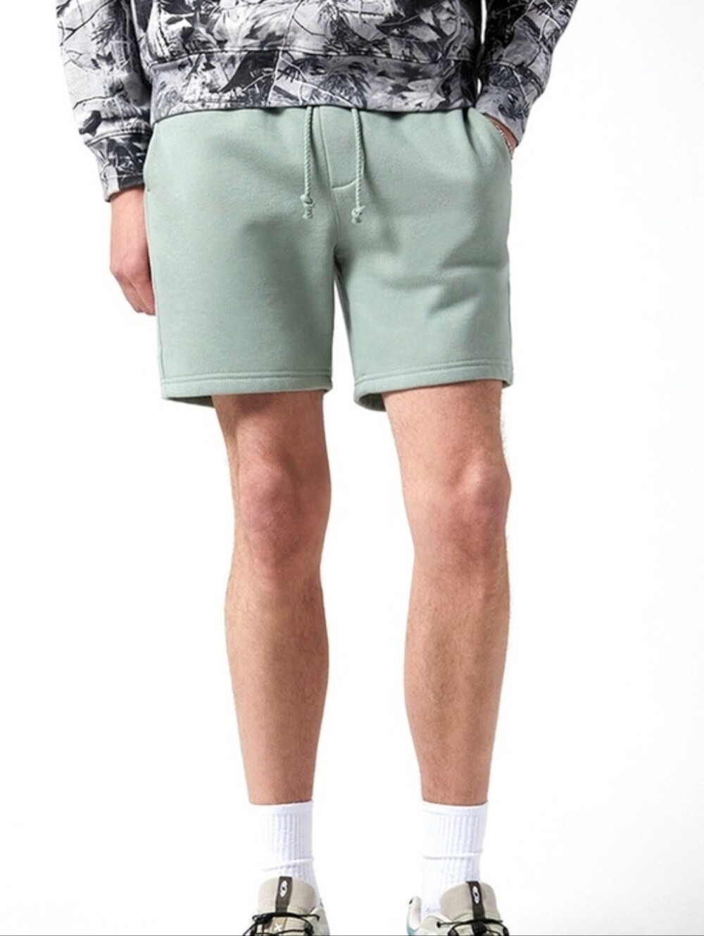 PACSUN Green Fleece Volley Sweat Shorts Size Medium